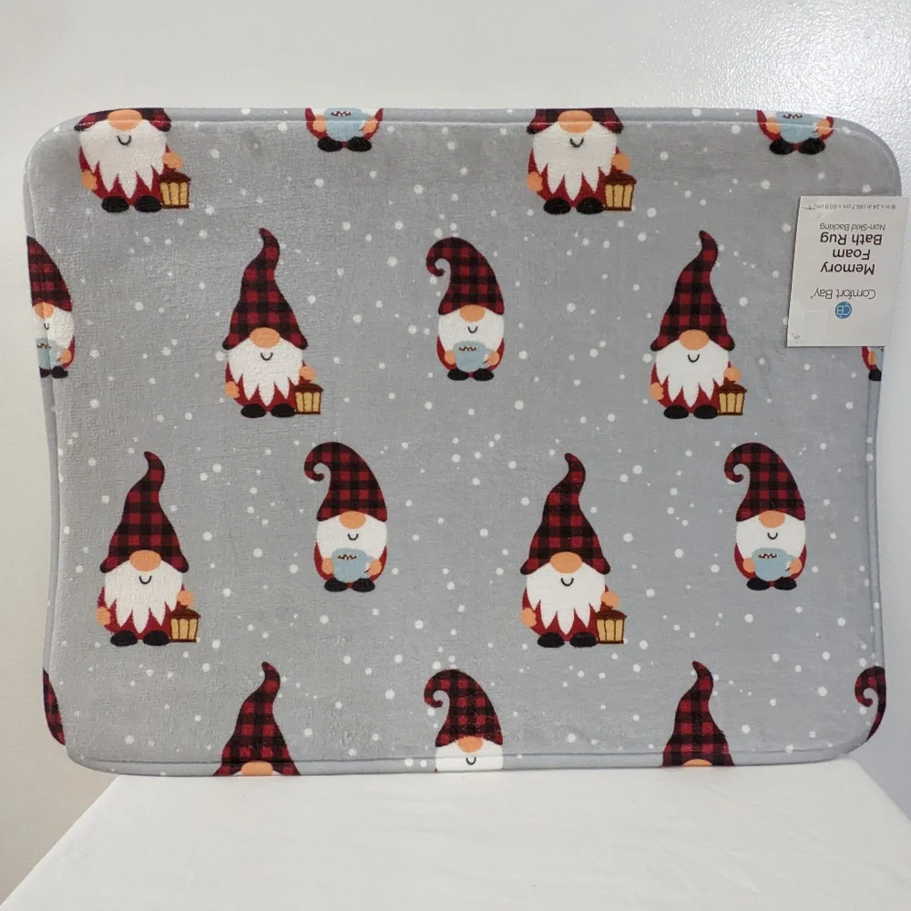 Cute Christmas Holiday Gnomes Memory Foam Bath Rug With Non Skid Backing, NWT
